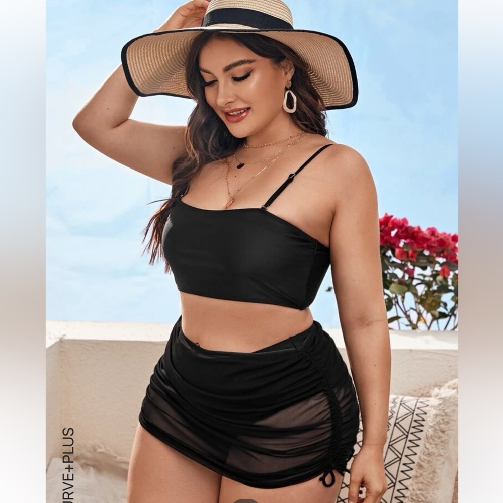 NWT SHEIN bikini top and bottom